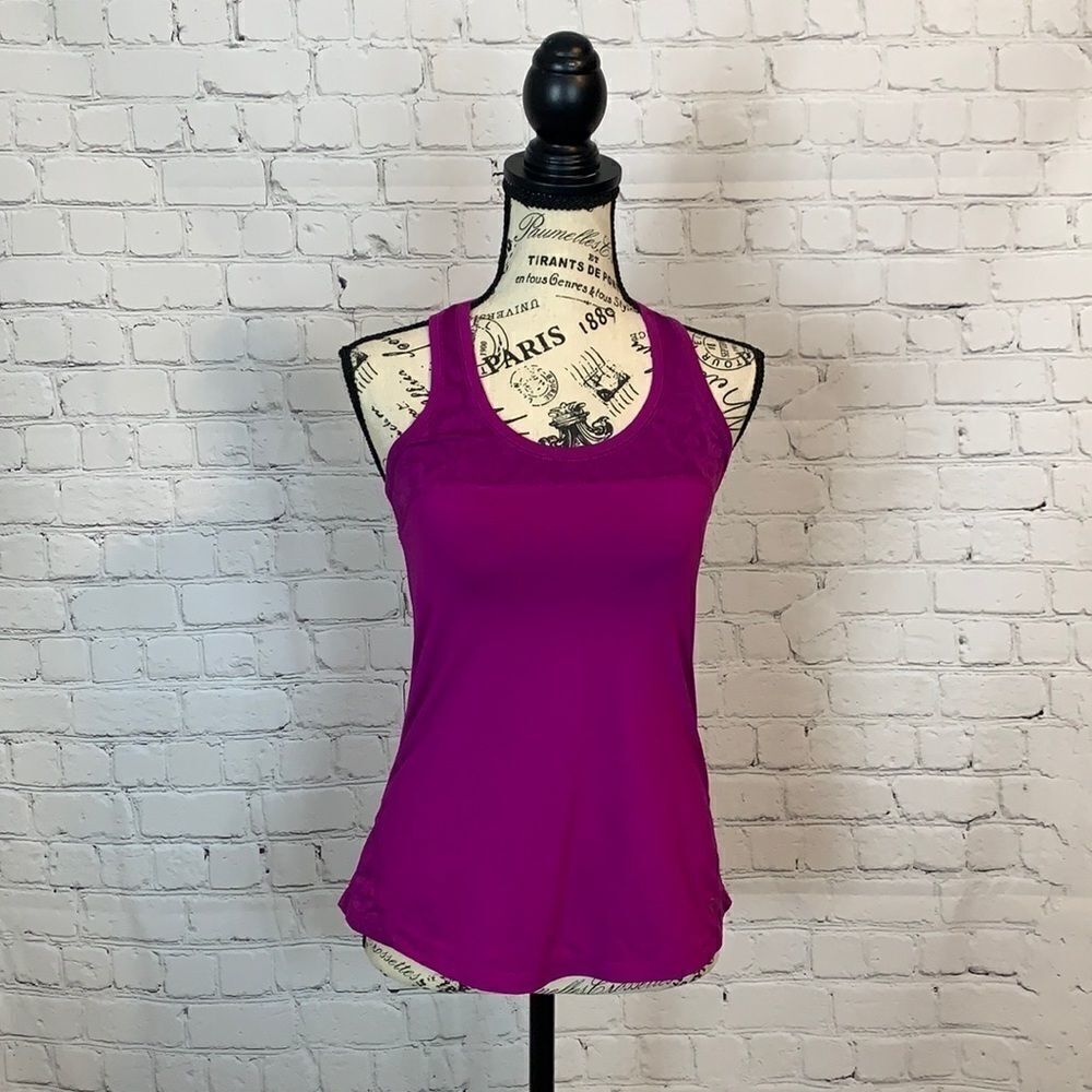American Eagle Outfitters / Workout Top / XS